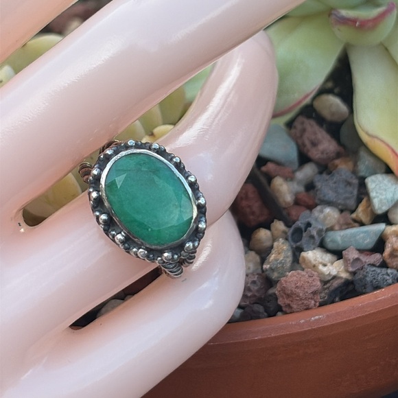 5.10 ct Emerald Genuine Natural Opaque Stone Ring Size 7 Sterling Silver 925 - Picture 1 of 13